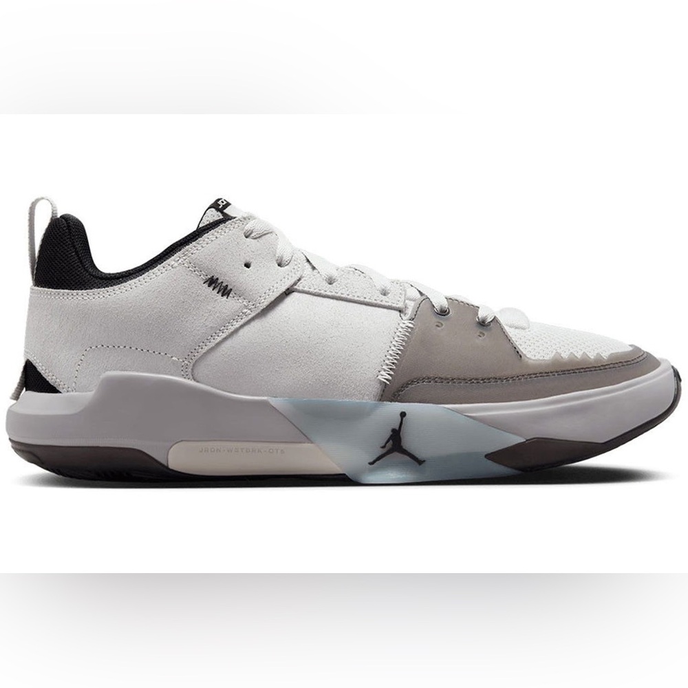 Jordan Athletic Shoes in White and Gray